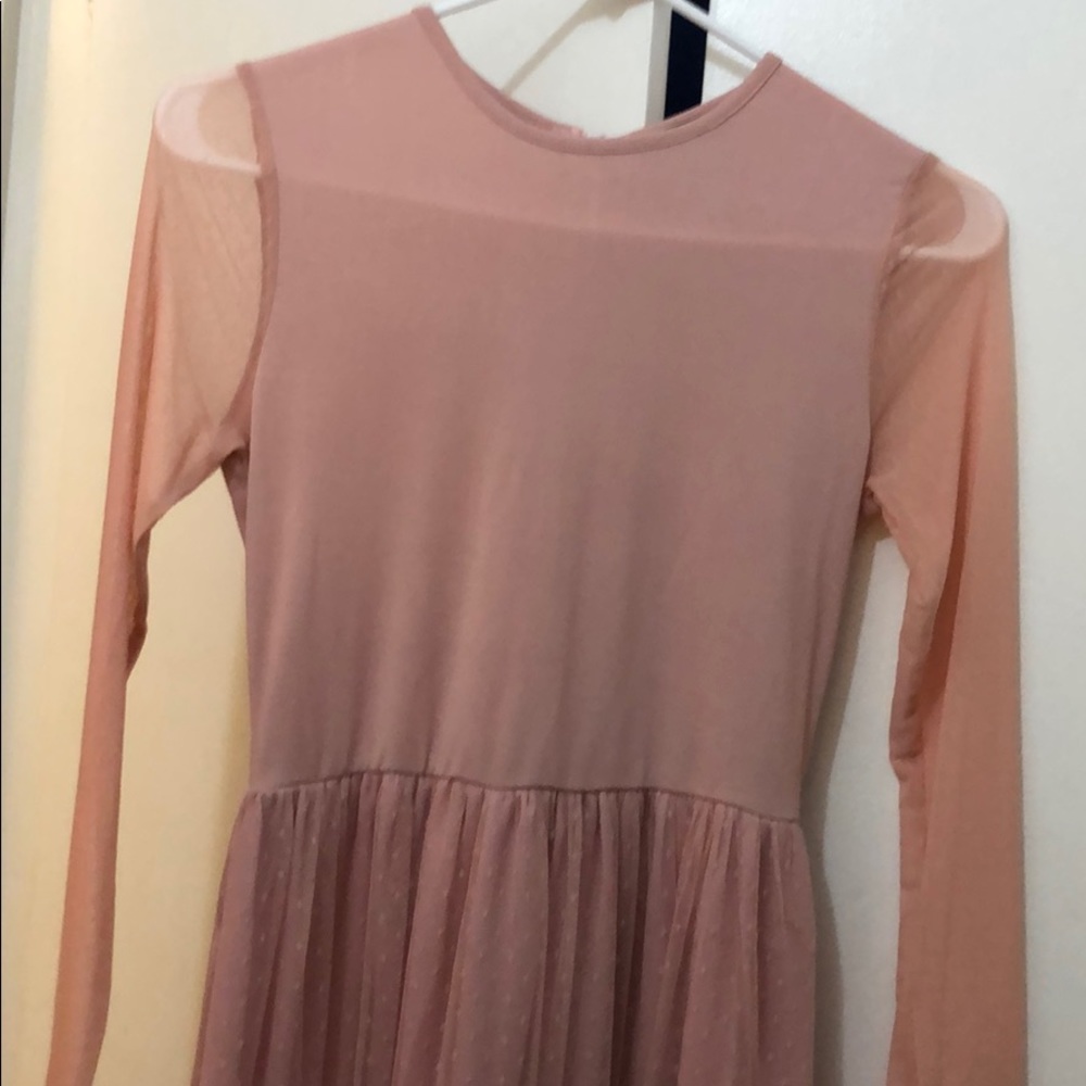 sold 🆕 Mesh Overlay Ruffle Hem Dress - Picture 5 of 7